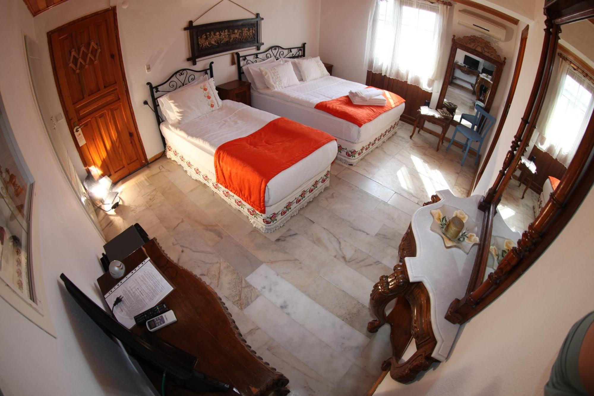 Alacati Antik Motel Çeşme Eksteriør billede